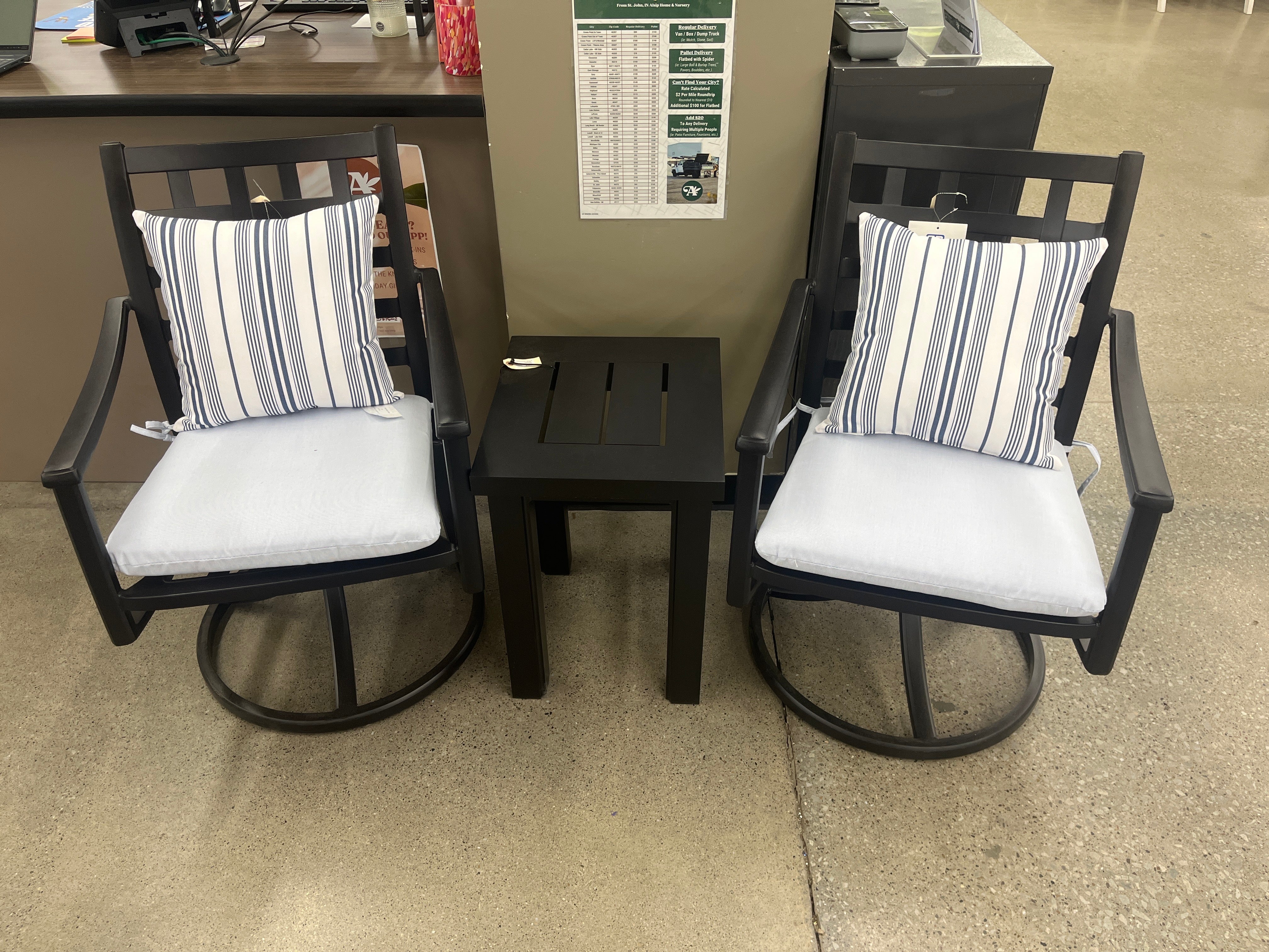 Hanamint, Stratford Swivel Rocker, Terra Mist - Image 3