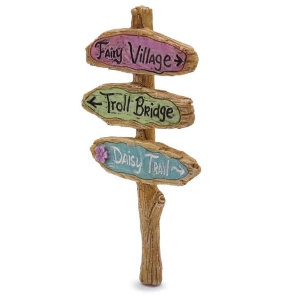 Woodland Knoll, Miniature Fairy Sign Post